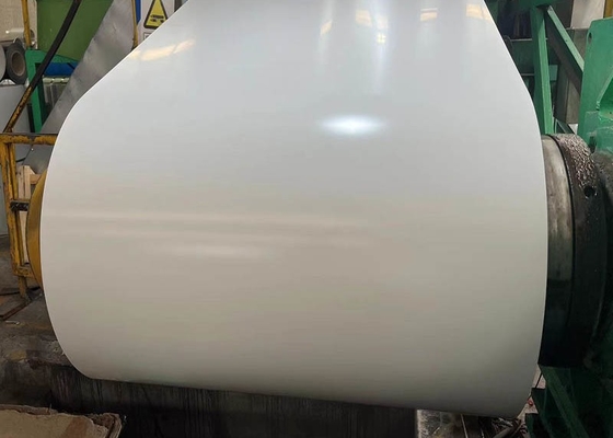 0.45MM galvanisierte PPGI-Stahlspule mit Farbe EINHORN-WEISS des Mikrometer-5-12 hinterem
